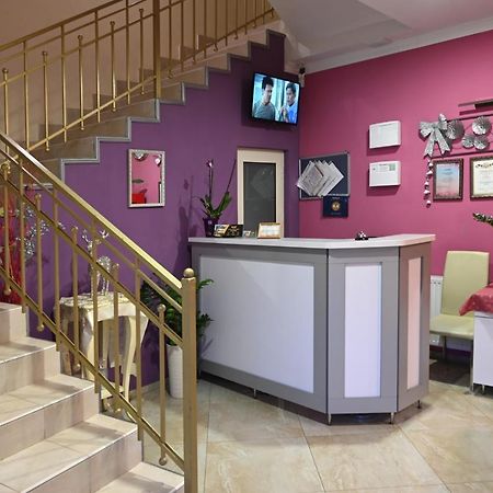 Hotel " Boutique " ウージュホロド エクステリア 写真