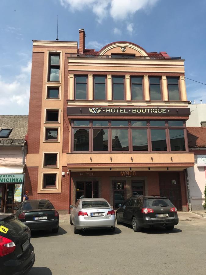 Hotel " Boutique " ウージュホロド エクステリア 写真